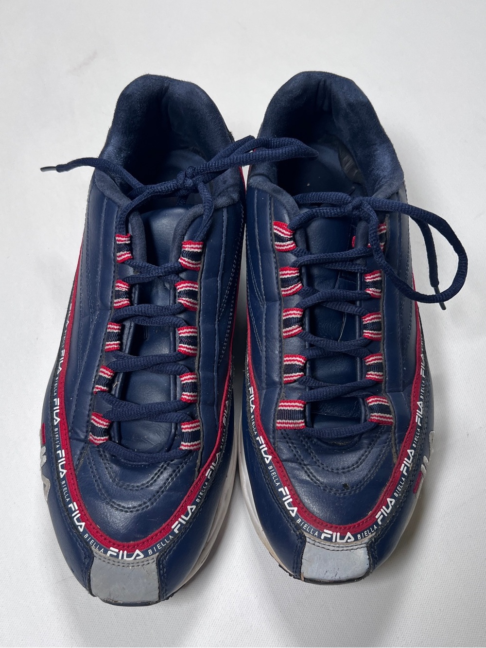 Men's FILA sneakers 10.5